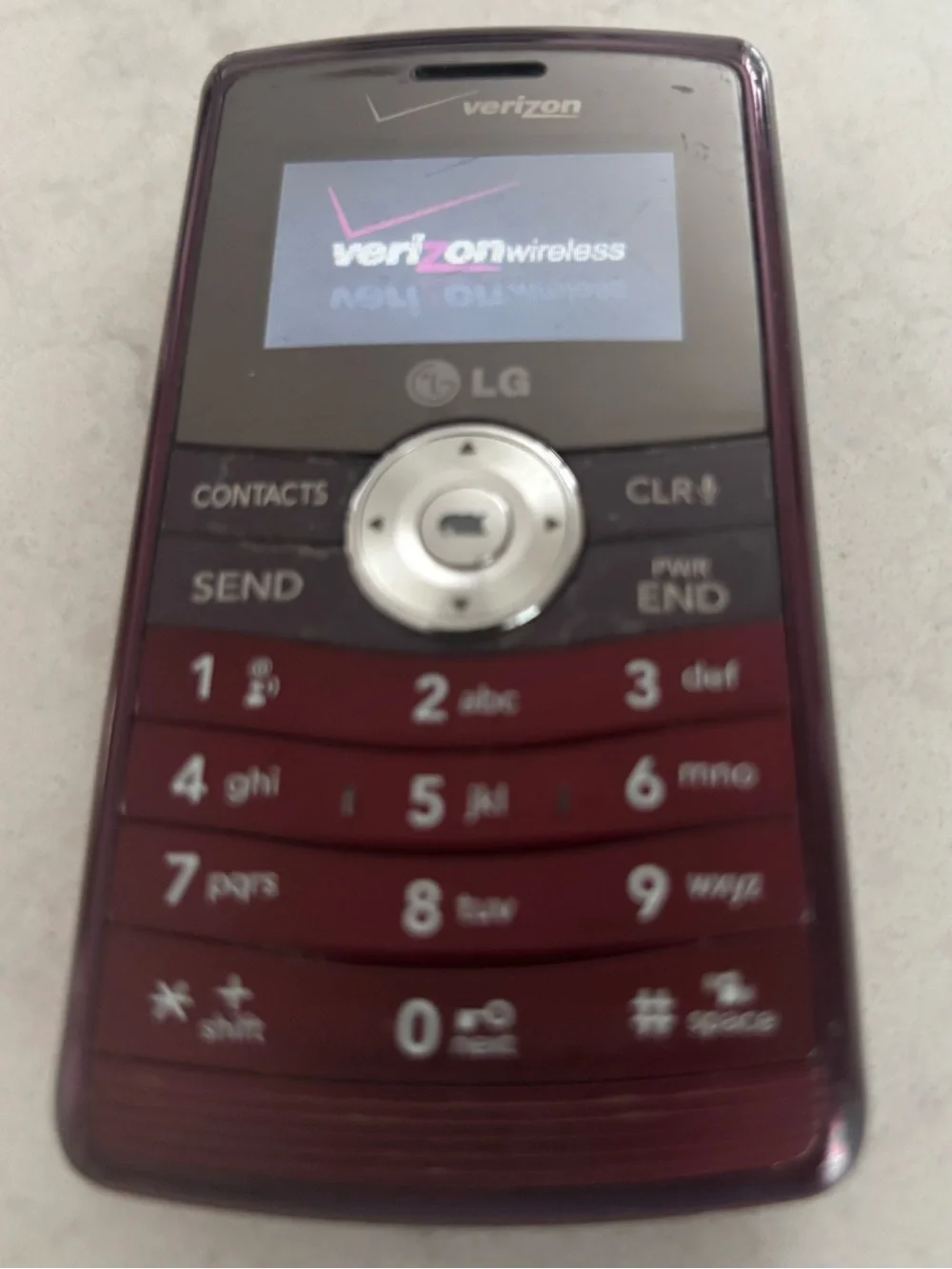 LG enV3 Y2K flip Phone from Verizon with keyboard, charger and box